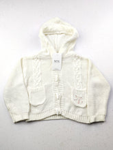 Buy online pre-used pre-loved 100% authentic & Original branded Dunnes Stores (KWG-4772) available in Pakistan. Top international brands avilable.
